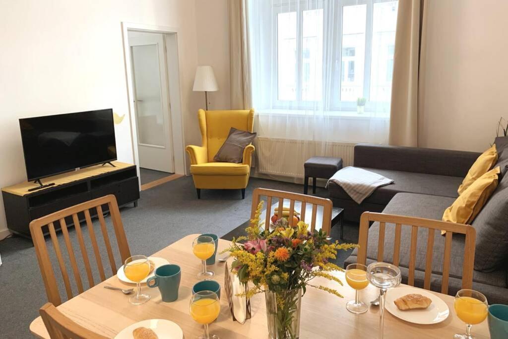 Little Tom Apartments Prague Luaran gambar