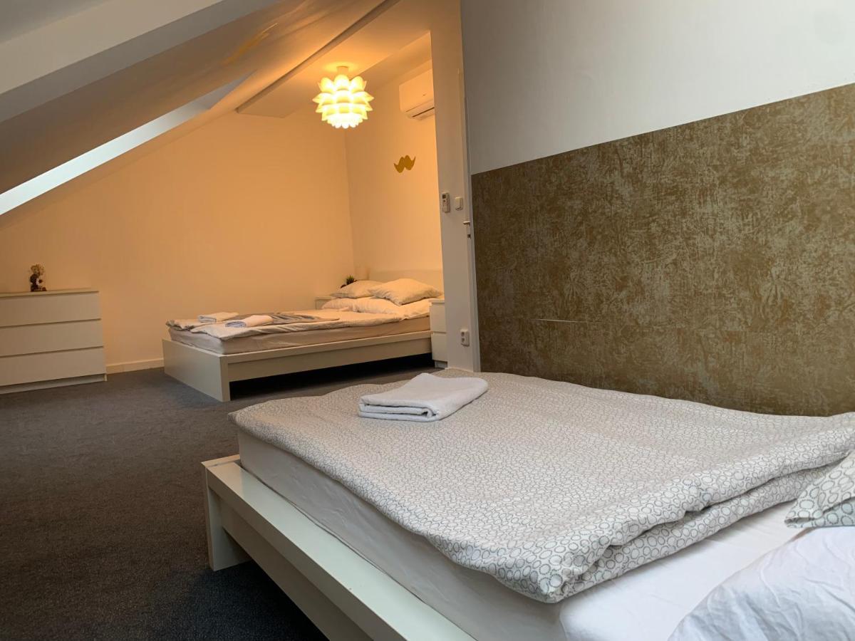 Little Tom Apartments Prague Luaran gambar