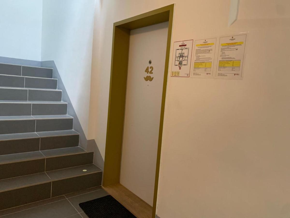 Little Tom Apartments Prague Luaran gambar